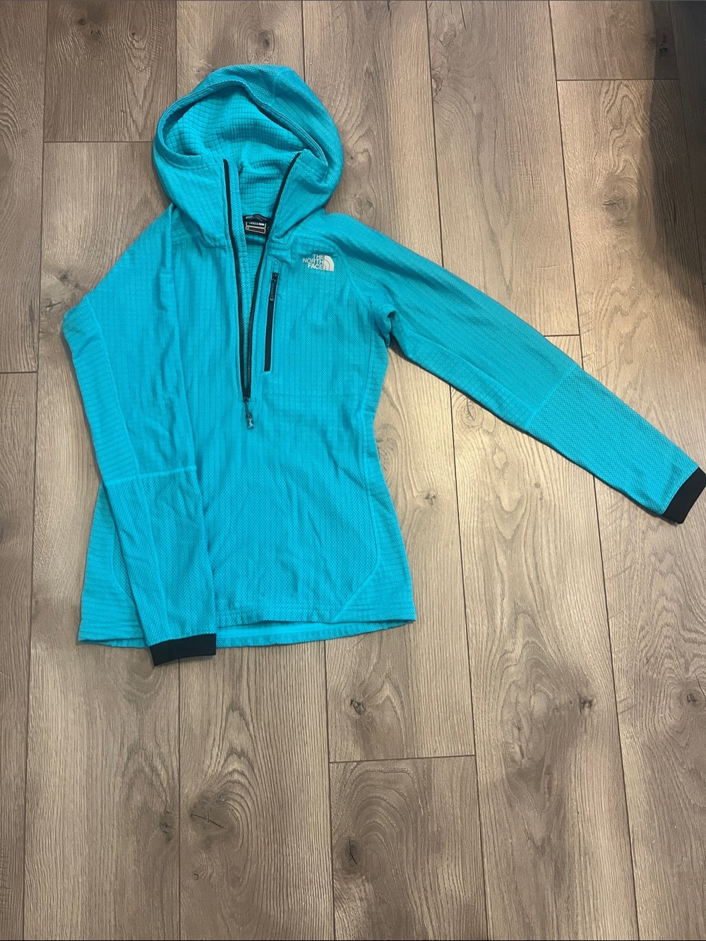 The North Face Aquamarine Hooded Half-Zip Pullover